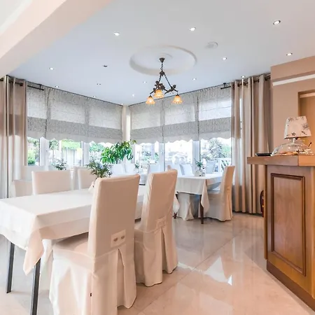 Otel Alkyonis