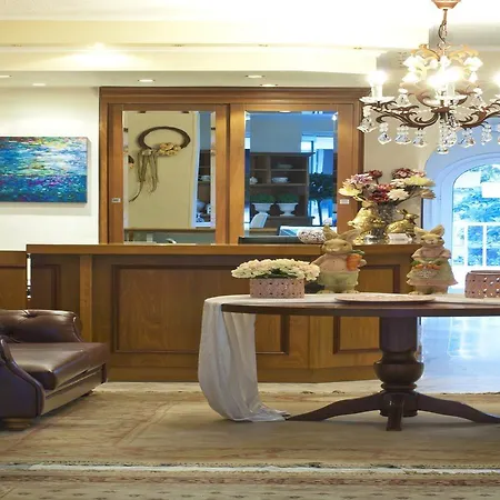 Otel Alkyonis