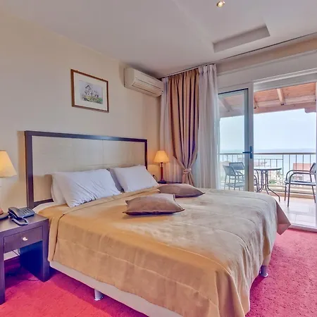 Otel Alkyonis