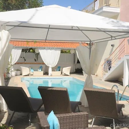 Alkyonis Otel 3*