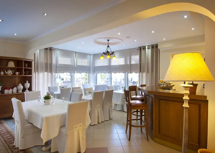 Hotell Alkyonis 3*